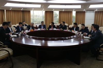 王力集團(tuán)與富士康舉行合作項(xiàng)目座談會(huì)，共創(chuàng)服務(wù)創(chuàng)新新篇章